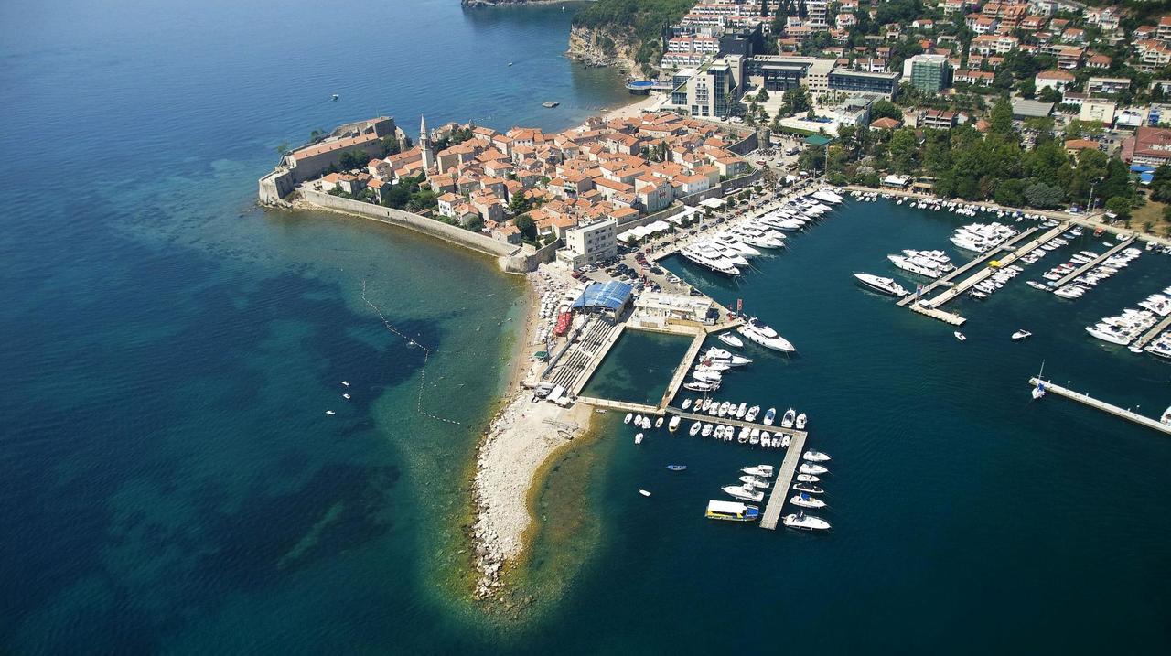 Luka Villa Bečići エクステリア 写真